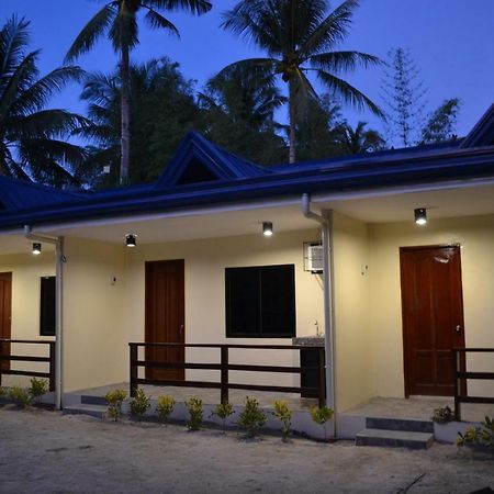 Janna'S Place Hotel General Luna  Exterior photo